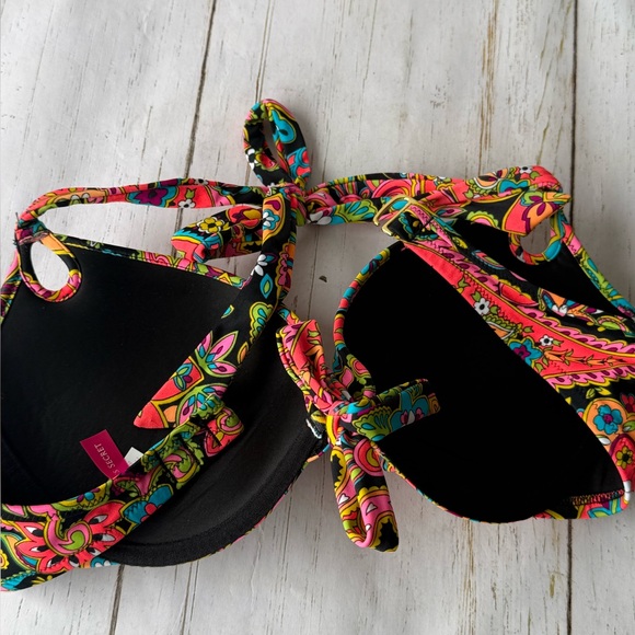 Victoria’s Secret beach sexy gorgeous push-up swim top multicolored paisley 36 C - Picture 9 of 12
